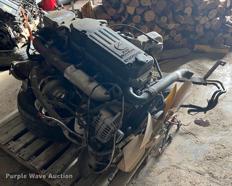 image for item ID9670 2003 Cummins  engine