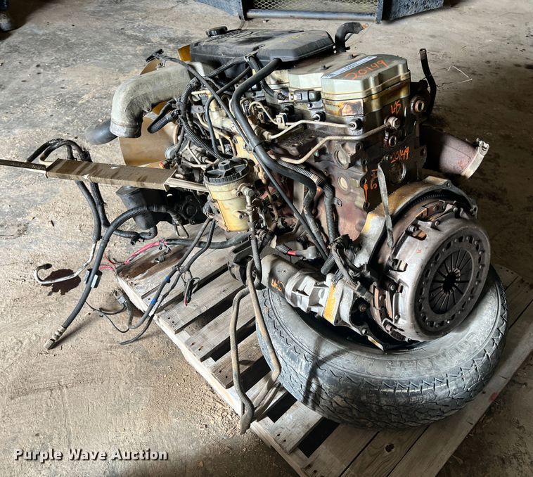 image for item ID9670 2003 Cummins  engine