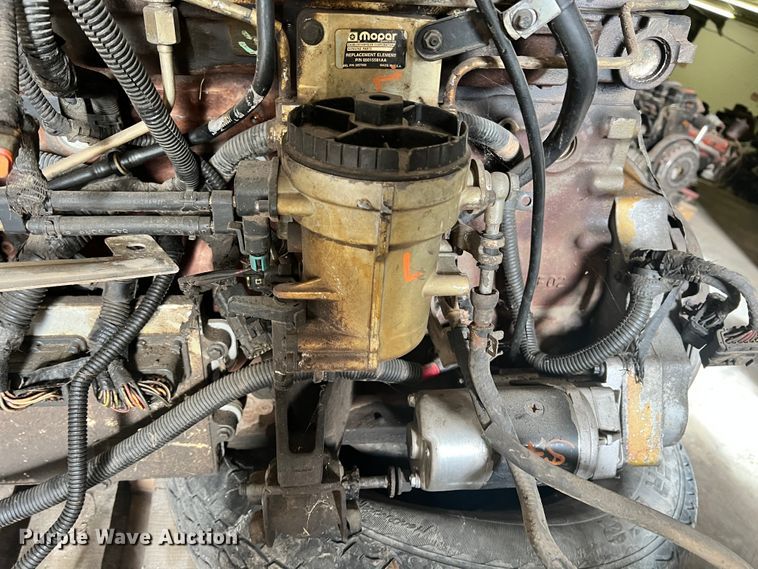 image for item ID9670 2003 Cummins  engine