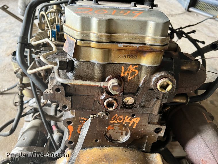 image for item ID9670 2003 Cummins  engine