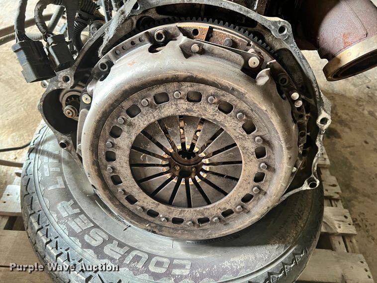 image for item ID9670 2003 Cummins  engine