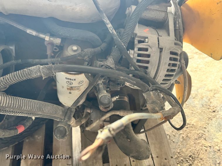 image for item ID9670 2003 Cummins  engine