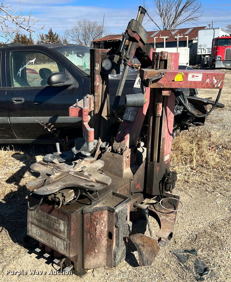 image for item ID9674 Coats  tire machine