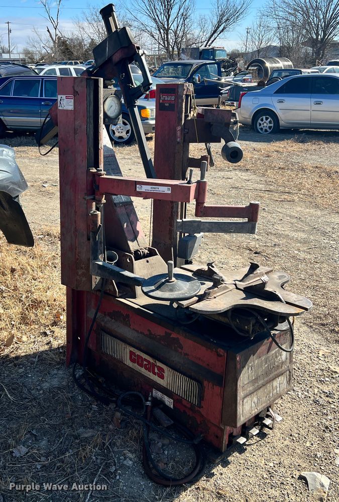 image for item ID9674 Coats  tire machine