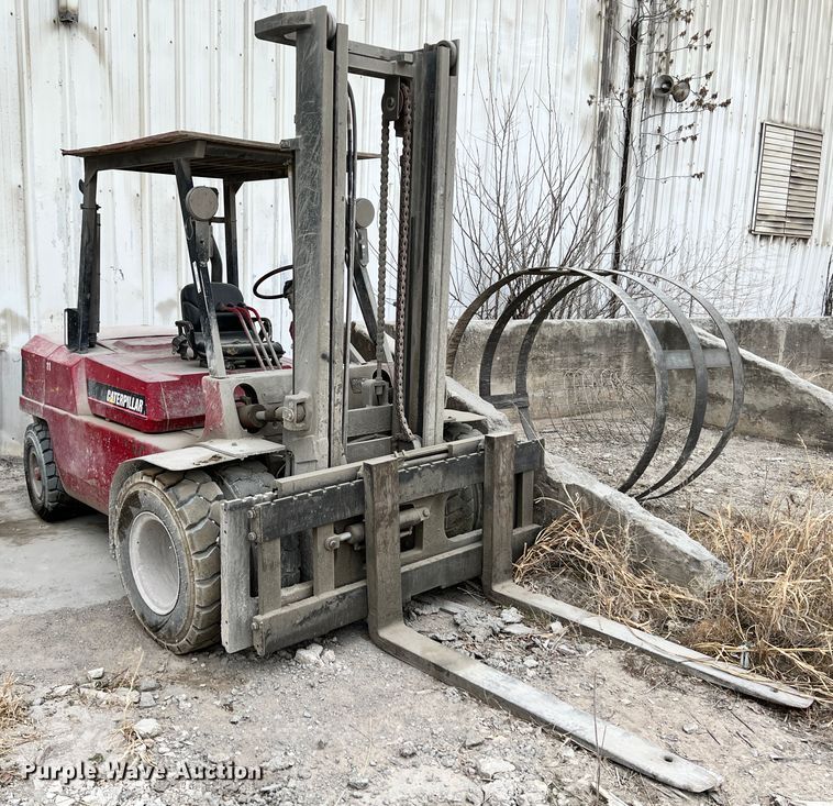 image for item ID9689 Caterpillar DP50  forklift