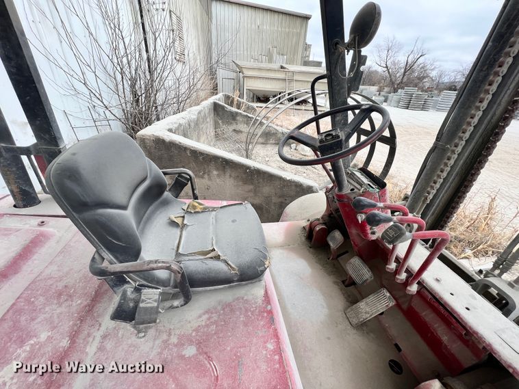 image for item ID9689 Caterpillar DP50  forklift