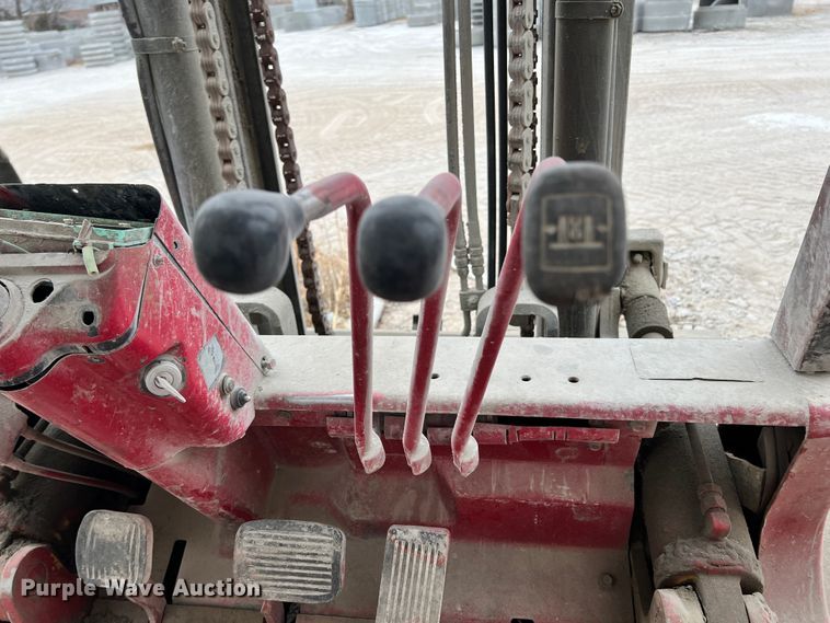 image for item ID9689 Caterpillar DP50  forklift