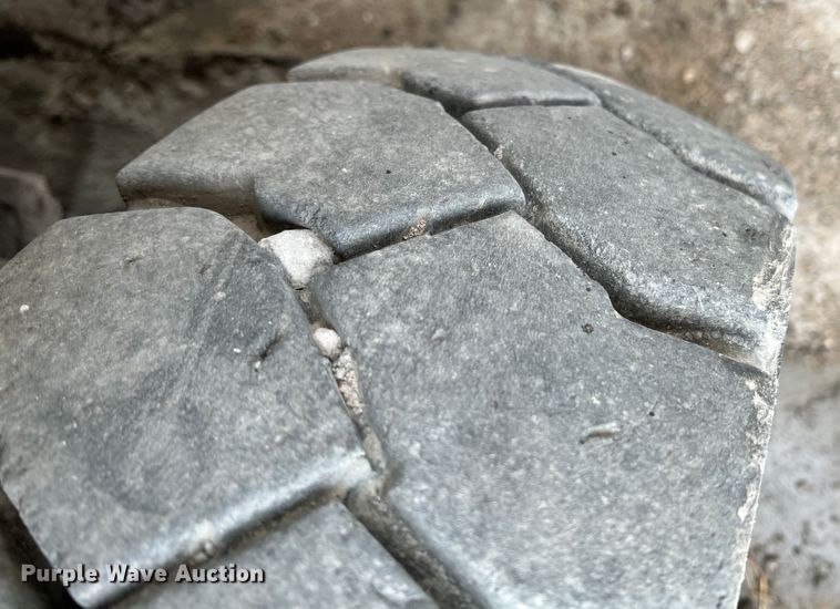 image for item ID9689 Caterpillar DP50  forklift