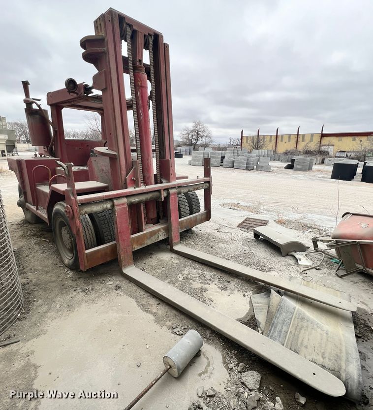 image for item ID9690 Taylor Y-20-W0M  forklift