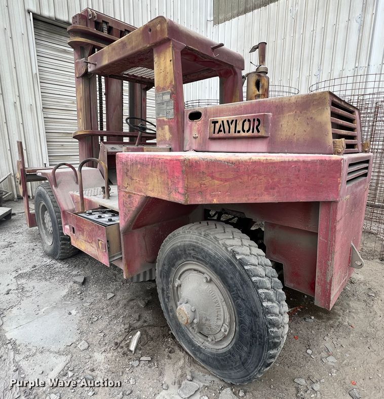image for item ID9690 Taylor Y-20-W0M  forklift