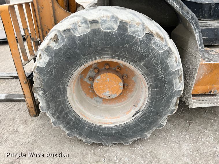 image for item ID9691 1999 Case 588G  forklift