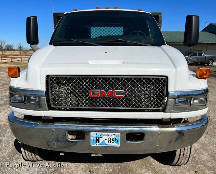 image for item ID9708 2006 GMC C4500  flatbed truck