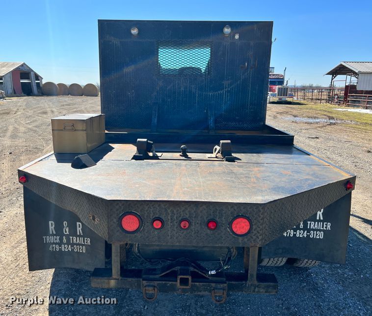 image for item ID9708 2006 GMC C4500  flatbed truck