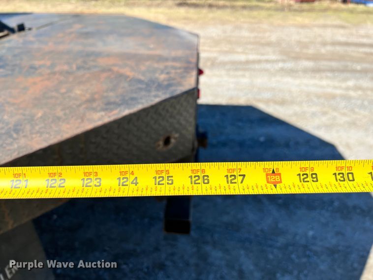 image for item ID9708 2006 GMC C4500  flatbed truck