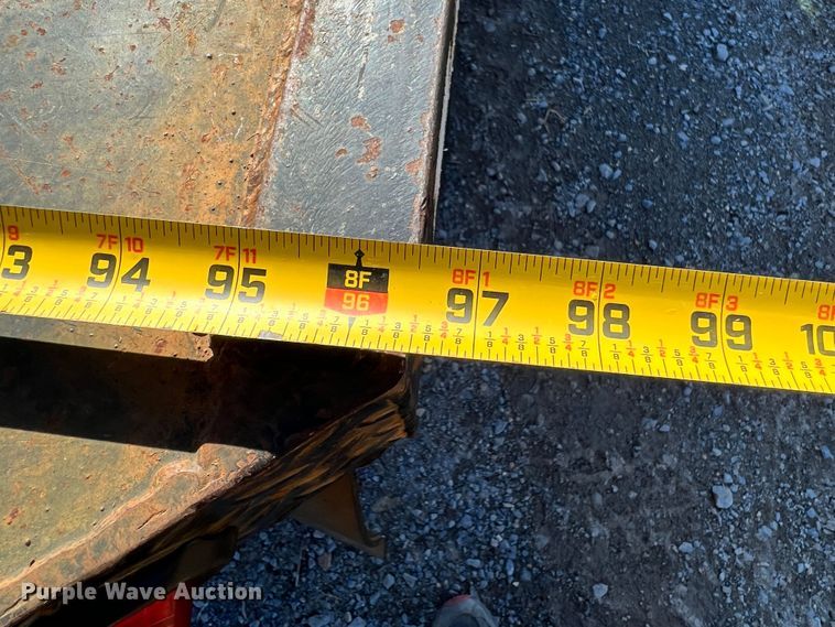 image for item ID9708 2006 GMC C4500  flatbed truck