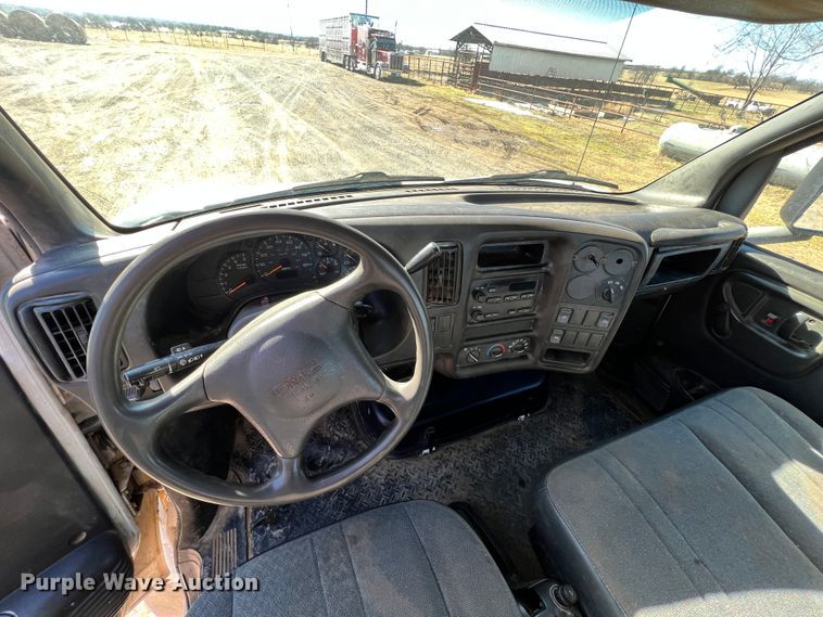 image for item ID9708 2006 GMC C4500  flatbed truck