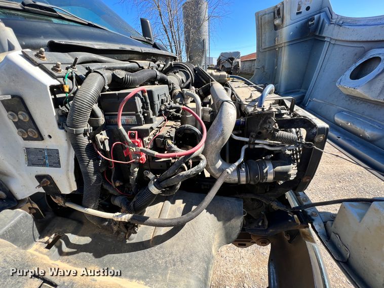 image for item ID9708 2006 GMC C4500  flatbed truck