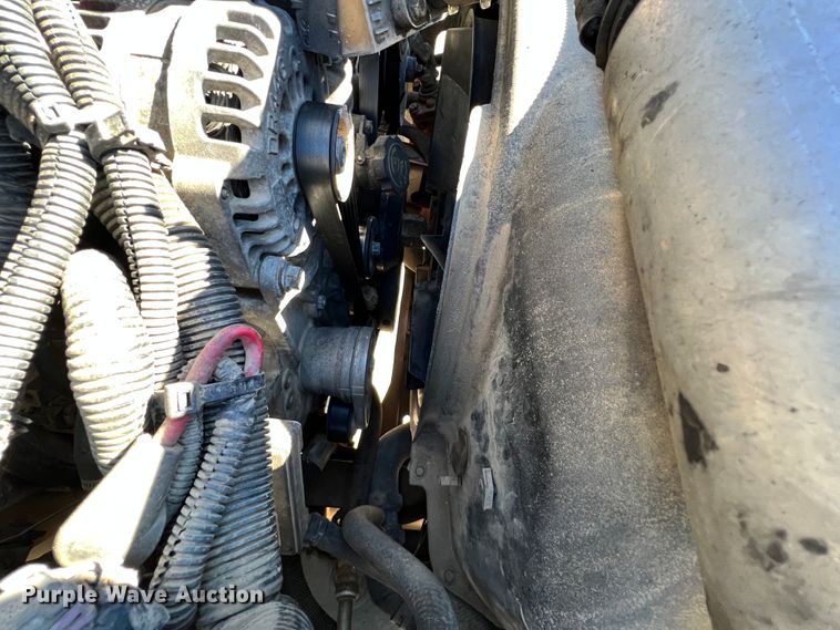 image for item ID9708 2006 GMC C4500  flatbed truck