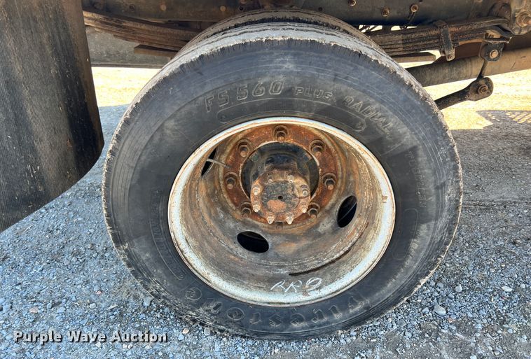 image for item ID9708 2006 GMC C4500  flatbed truck