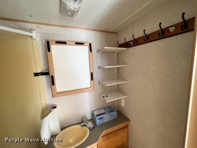 image for item ID9710 2004 R Vision R Wagon  camper