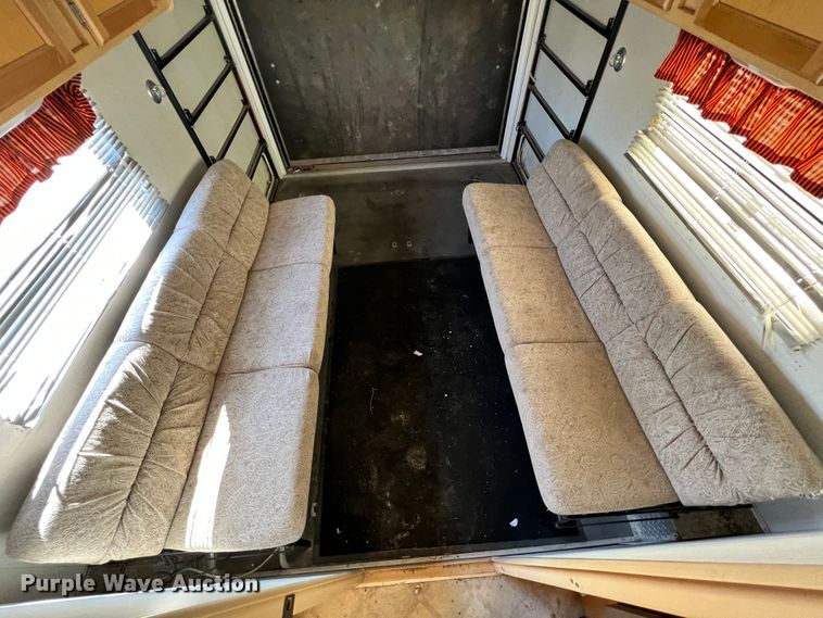 image for item ID9710 2004 R Vision R Wagon  camper