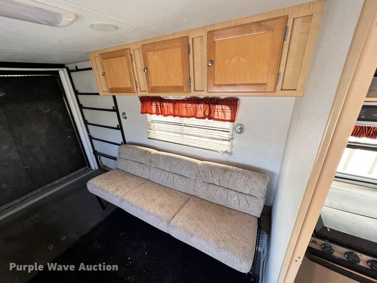 image for item ID9710 2004 R Vision R Wagon  camper