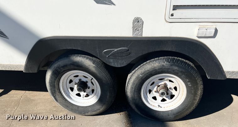 image for item ID9710 2004 R Vision R Wagon  camper