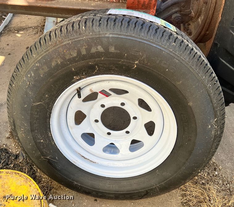 image for item ID9710 2004 R Vision R Wagon  camper