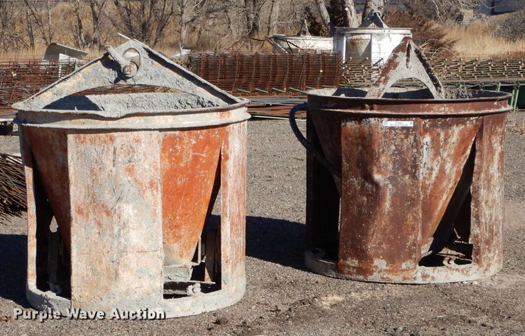 image for item IE9585 (2) concrete buckets