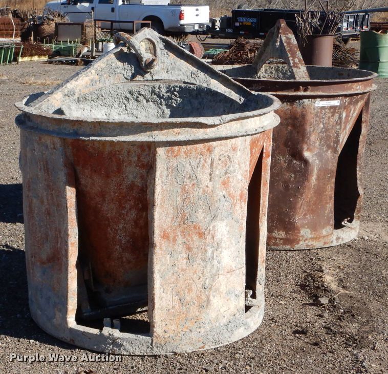 image for item IE9585 (2) concrete buckets