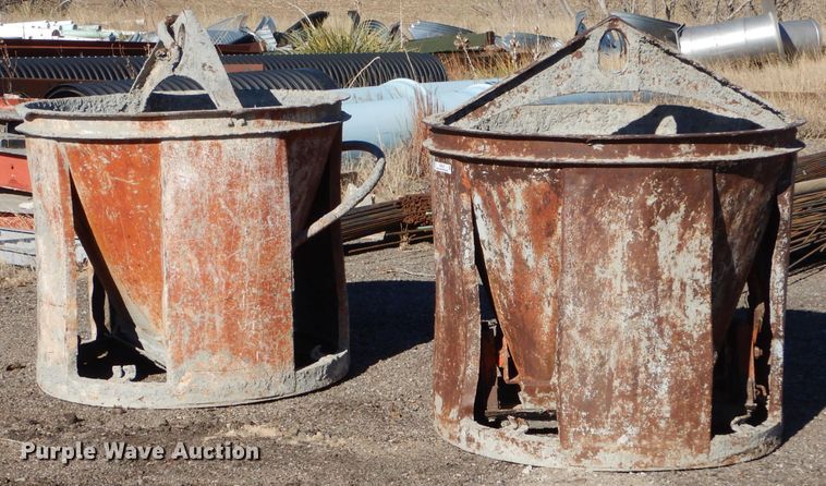 image for item IE9585 (2) concrete buckets