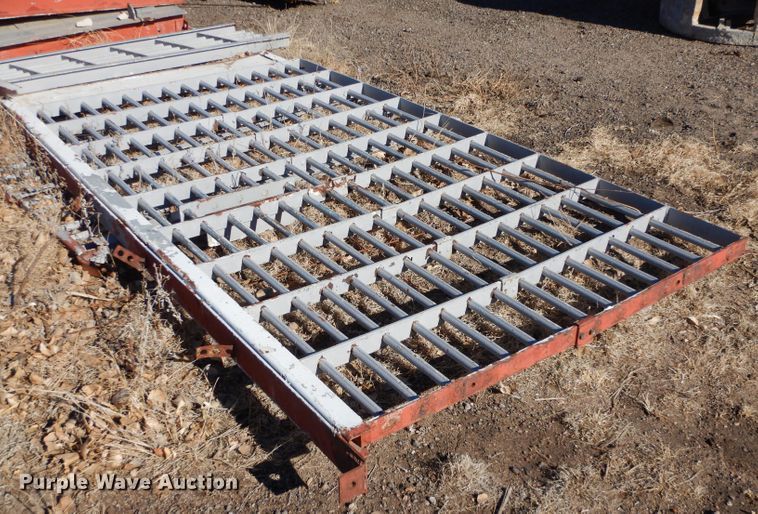 image for item IE9586 (4) jail doors