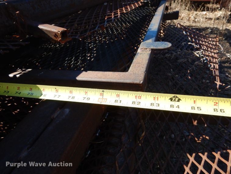 image for item IE9587 Approximately 10 steel panels