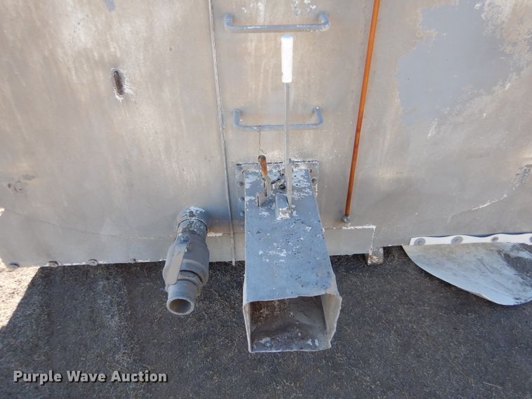 image for item IE9589 Water tank bed