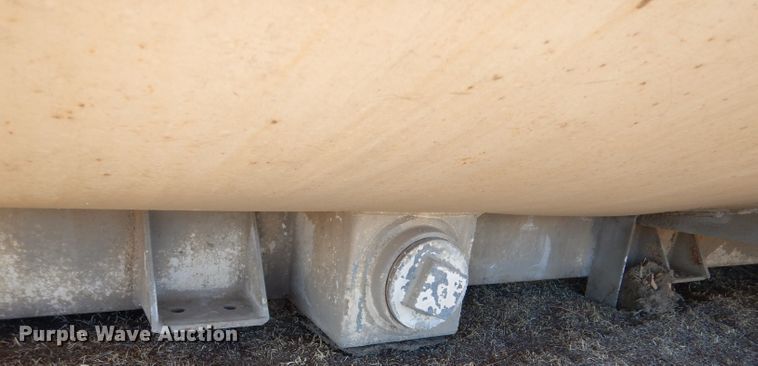 image for item IE9589 Water tank bed