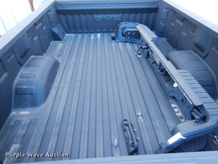 image for item IE9608 GMC Sierra  pickup truck bed