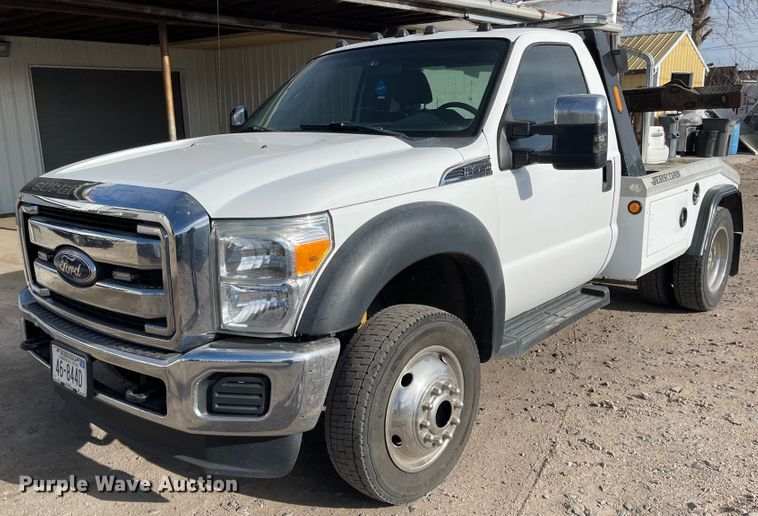 image for item IJ9699 2012 Ford F450 Super Duty XLT  tow truck