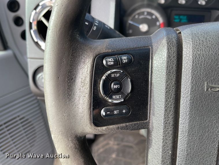 image for item IJ9699 2012 Ford F450 Super Duty XLT  tow truck