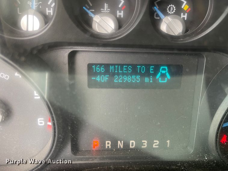 image for item IJ9699 2012 Ford F450 Super Duty XLT  tow truck