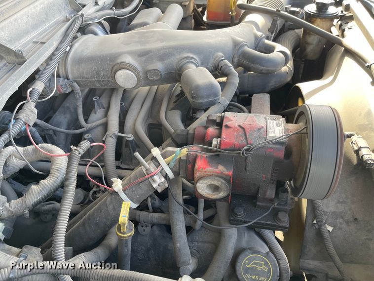 image for item IJ9699 2012 Ford F450 Super Duty XLT  tow truck