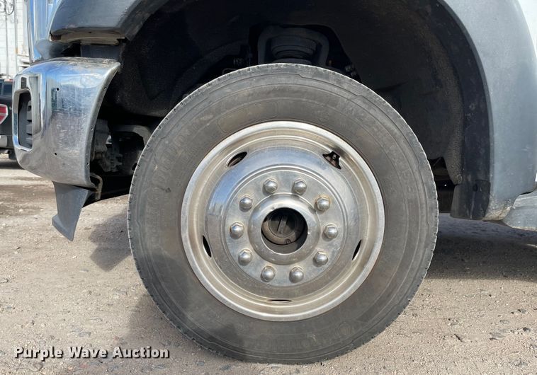 image for item IJ9699 2012 Ford F450 Super Duty XLT  tow truck