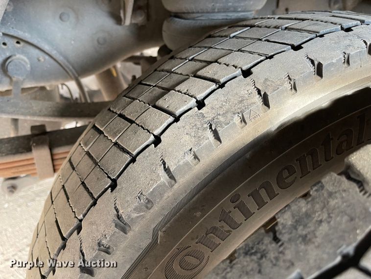 image for item IJ9699 2012 Ford F450 Super Duty XLT  tow truck