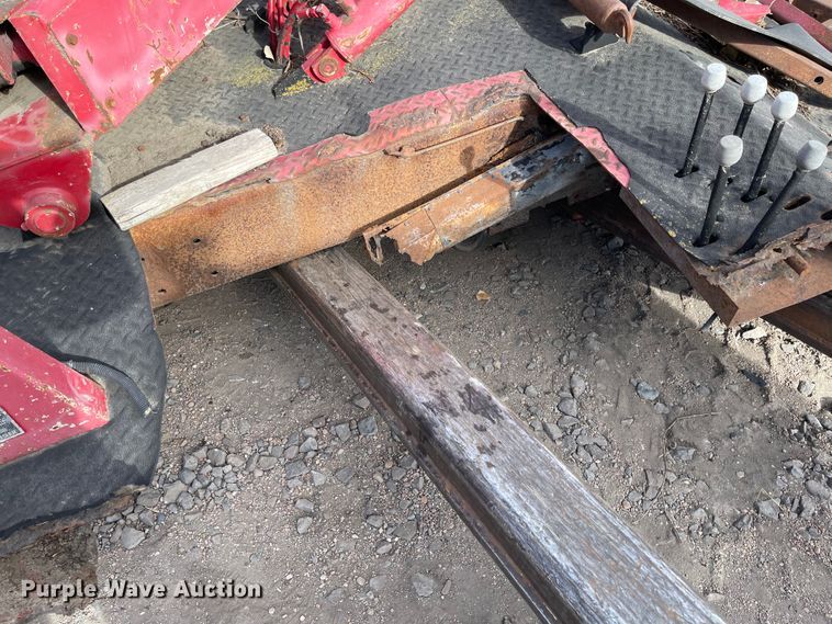 image for item IJ9700 Zips  wrecker bed