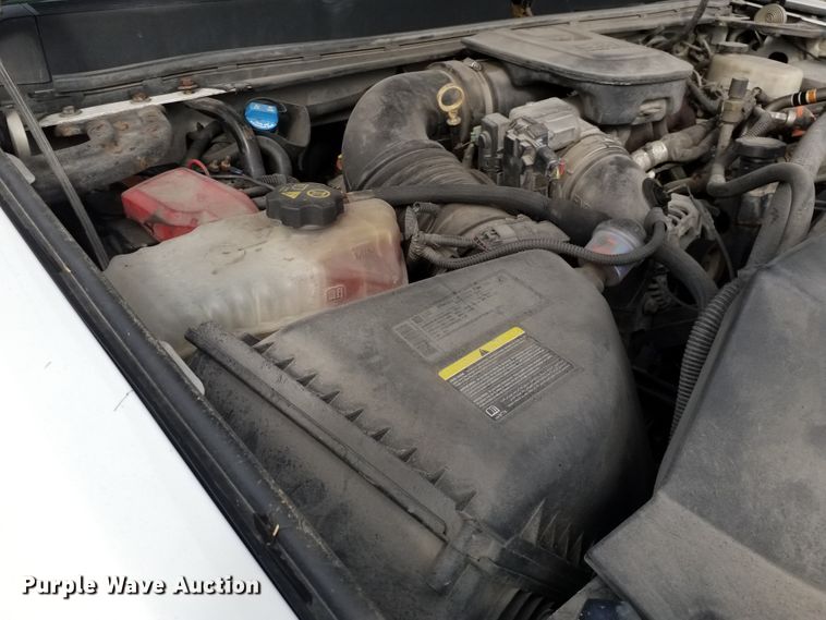 image for item IK9638 2014 Chevrolet Silverado 2500HD  Crew Cab pickup truck