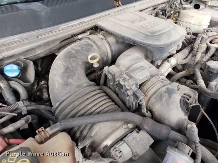 image for item IK9638 2014 Chevrolet Silverado 2500HD  Crew Cab pickup truck