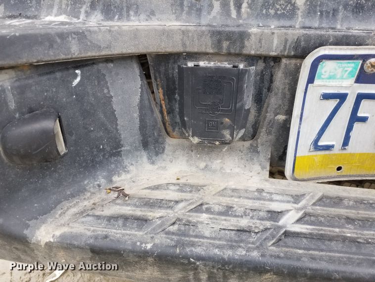 image for item IK9638 2014 Chevrolet Silverado 2500HD  Crew Cab pickup truck