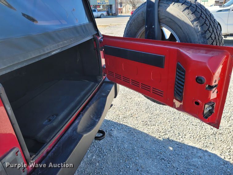 image for item IM9250 2007 Jeep Wrangler  SUV