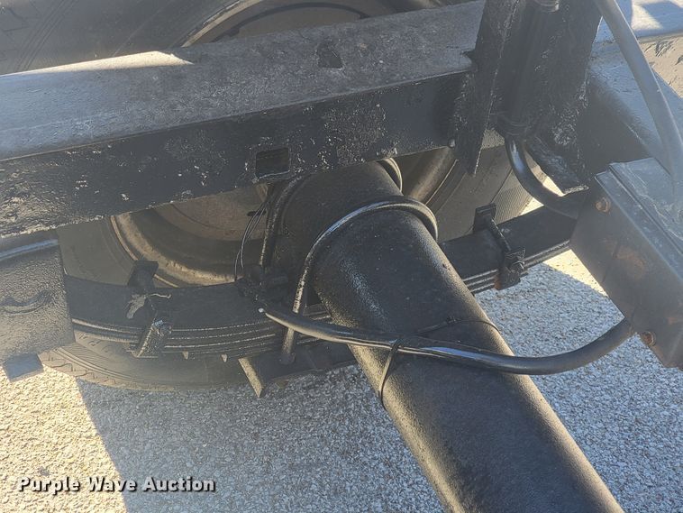 image for item IM9252 2006 Kaufman  car carrier