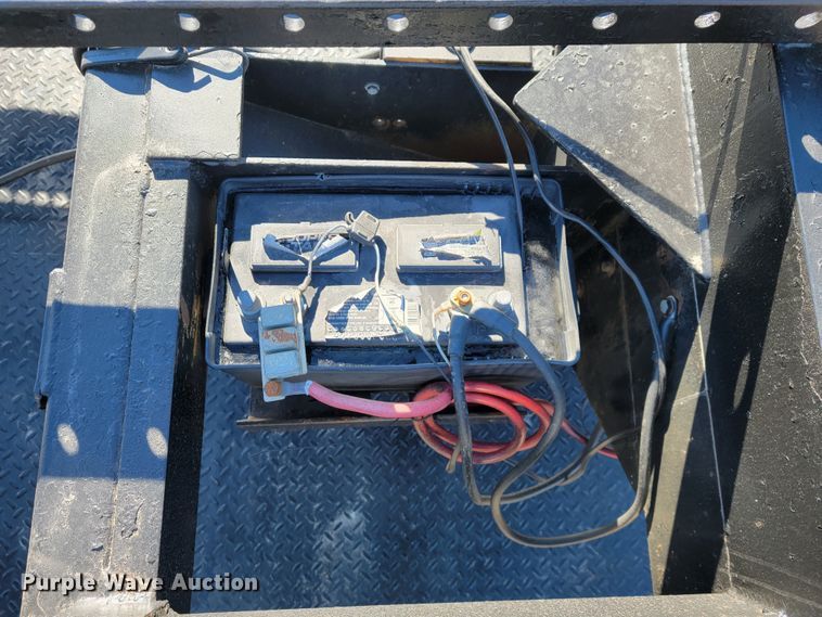 image for item IM9252 2006 Kaufman  car carrier