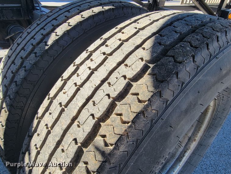 image for item IM9252 2006 Kaufman  car carrier